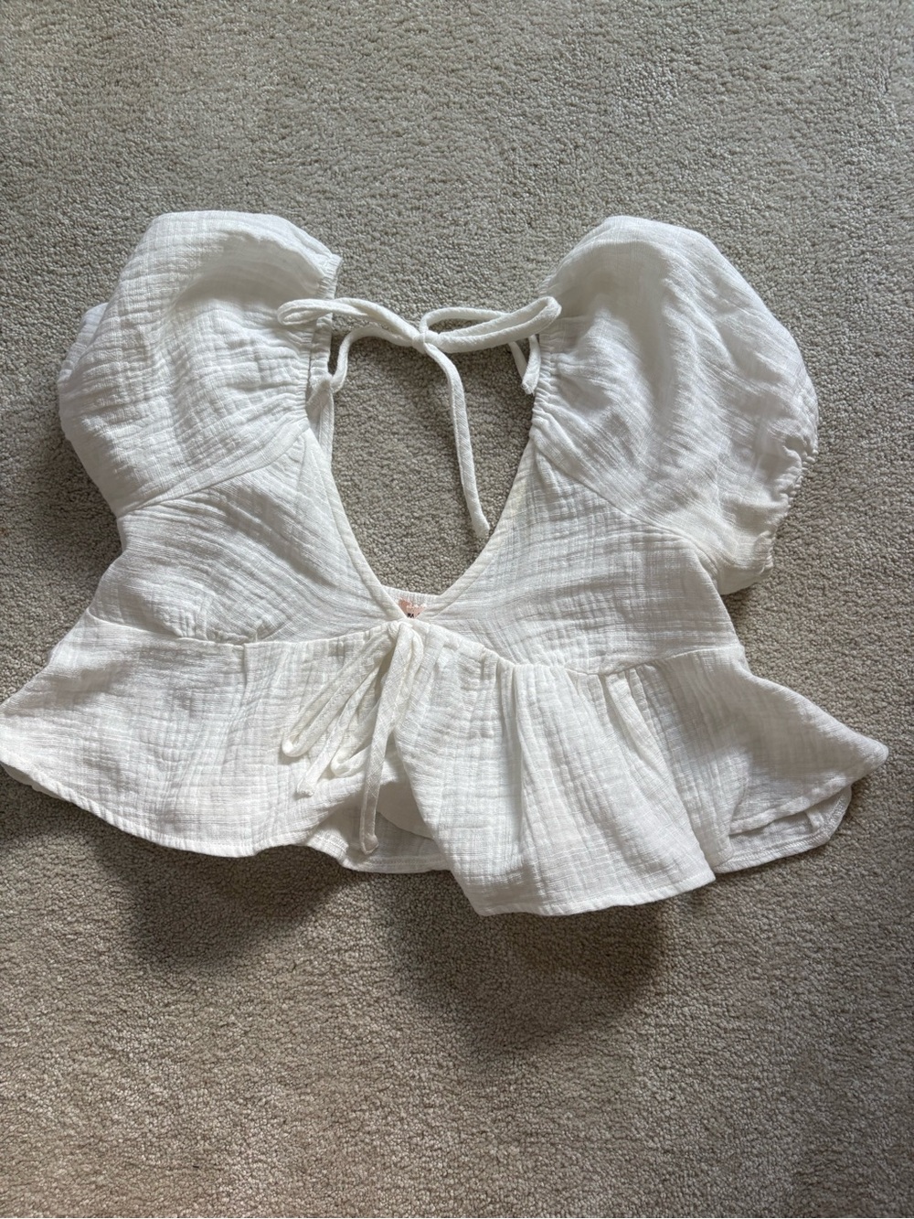 Francesca's Collections White Puff Sleeve Tie-Front Peplum Top